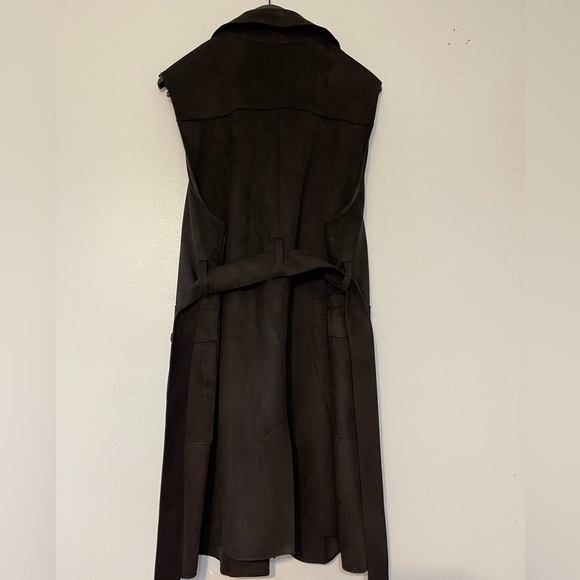 Black faux suede women’s vest!!! - Picture 9 of 10